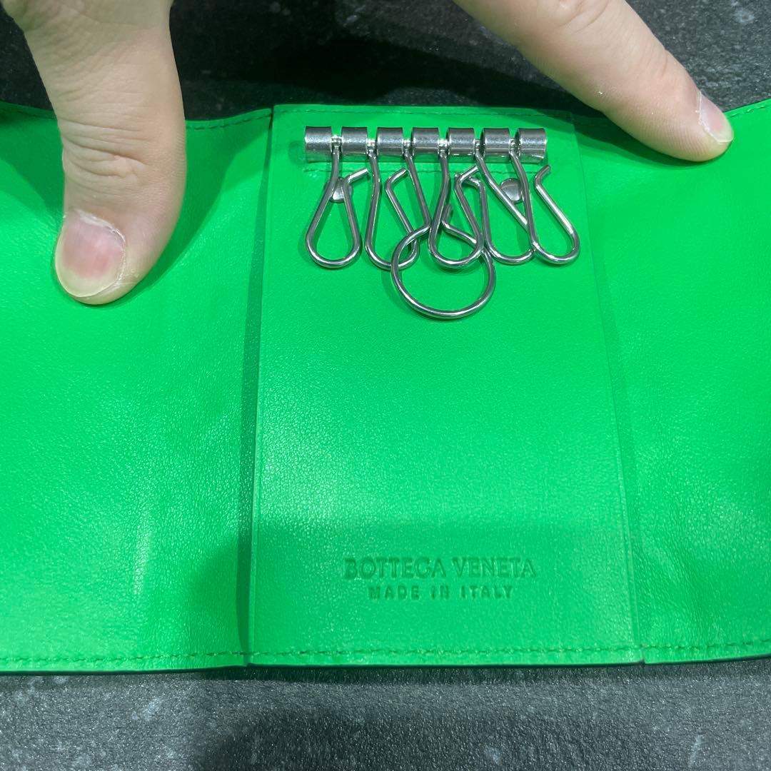 BOTTEGA VENETA キーケース 黒 緑
