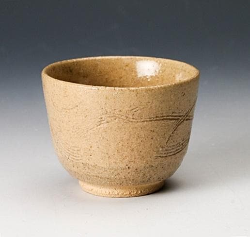 【貴重】和田守卑良　線彫りぐい吞　M295