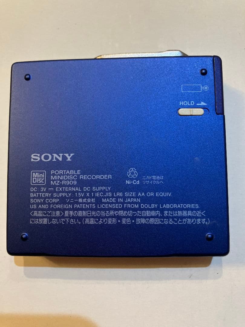 ◇◇ソニー SONY MDウォークマンMZ-R909 録音・再生 動作品◇◇