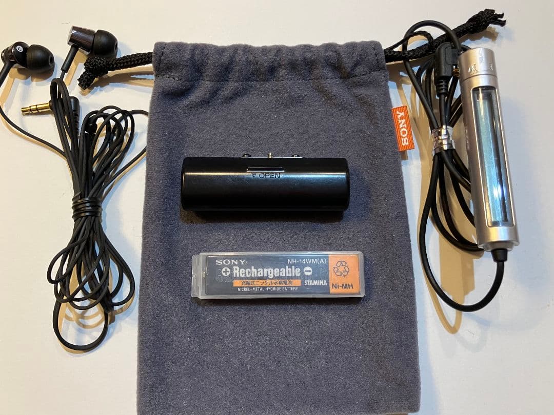 ◇◇ソニー SONY MDウォークマンMZ-R909 録音・再生 動作品◇◇