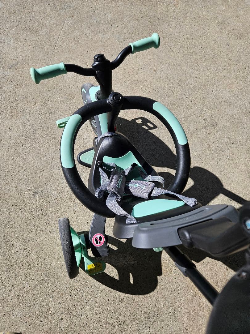 美品★GLOBBER エクスプローラトライク 4in1 三輪車 キックバイク