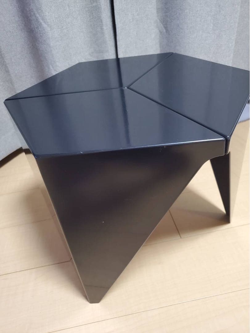 Vitra イサム・ノグチ プリズマティックテーブル