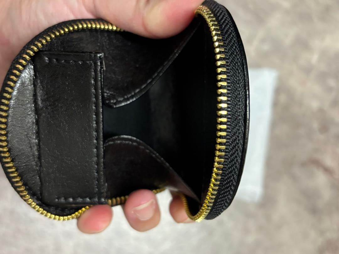 皇居　限定販売　新品　ケース　小銭入れ　菊の紋　ブラック　プレゼントに♪