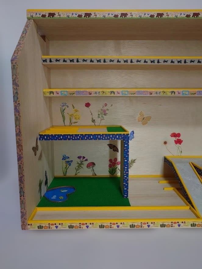 トミカ木製手作り駐車場（ビッグイエロ－）BY04