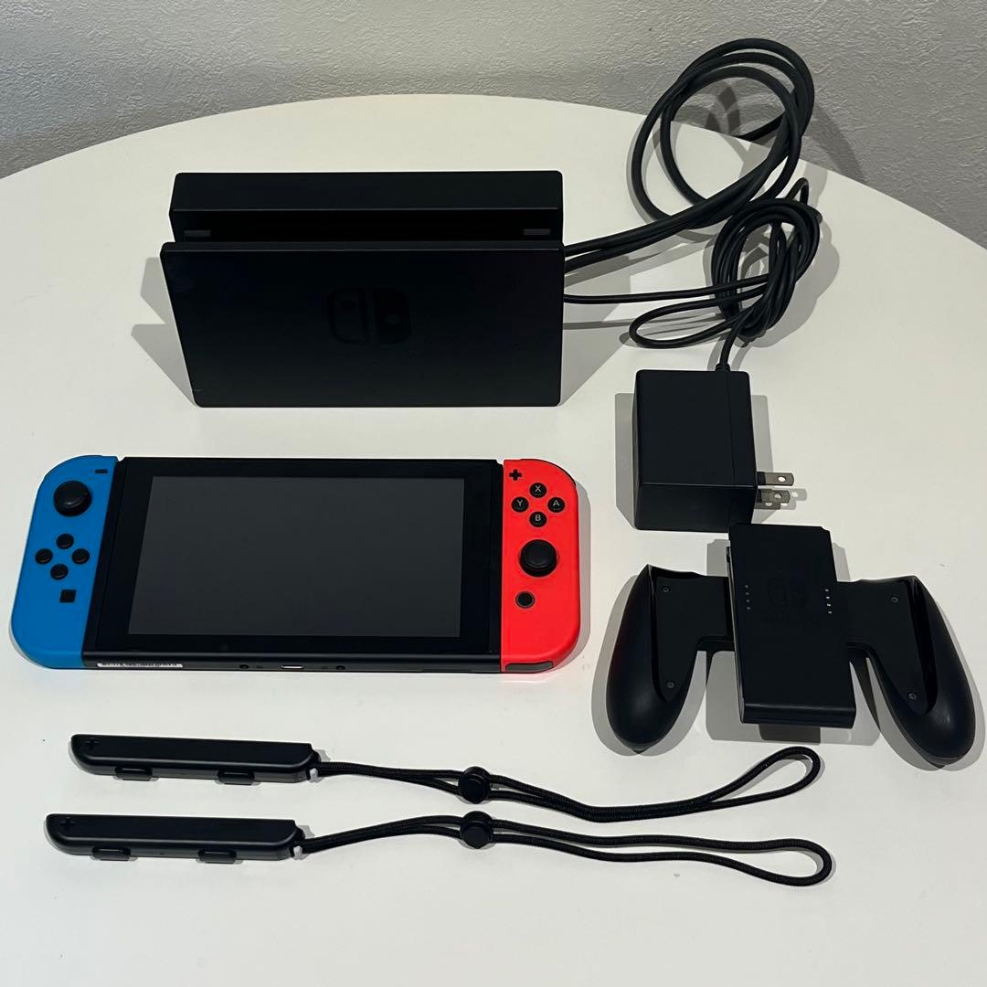 【美品】Nintendo Switch 本体+ドック+ジョイコン+各種ケーブル