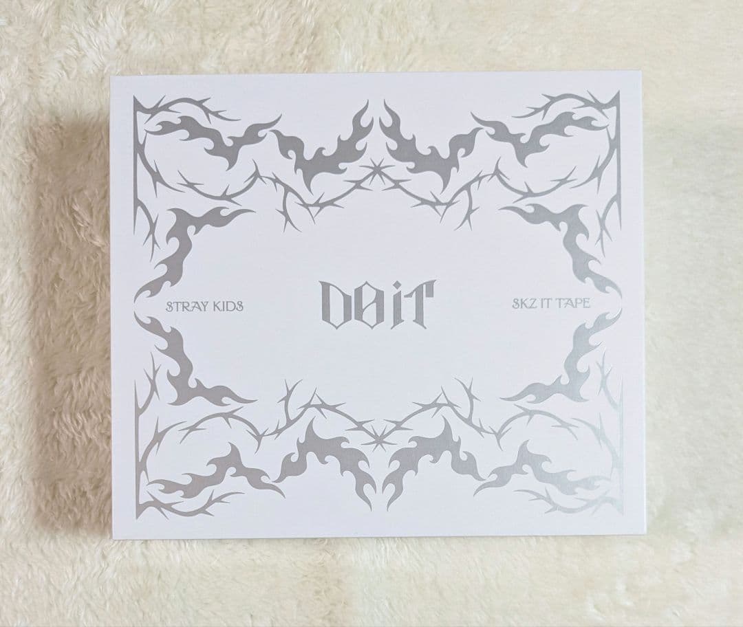 スキズ SKZOO スピーカー Wolf Chan Stray Kids