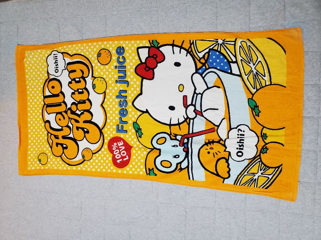 【新品未使用】レア物 キティちゃん 大判バスタオル ビーチタオル タオルケット