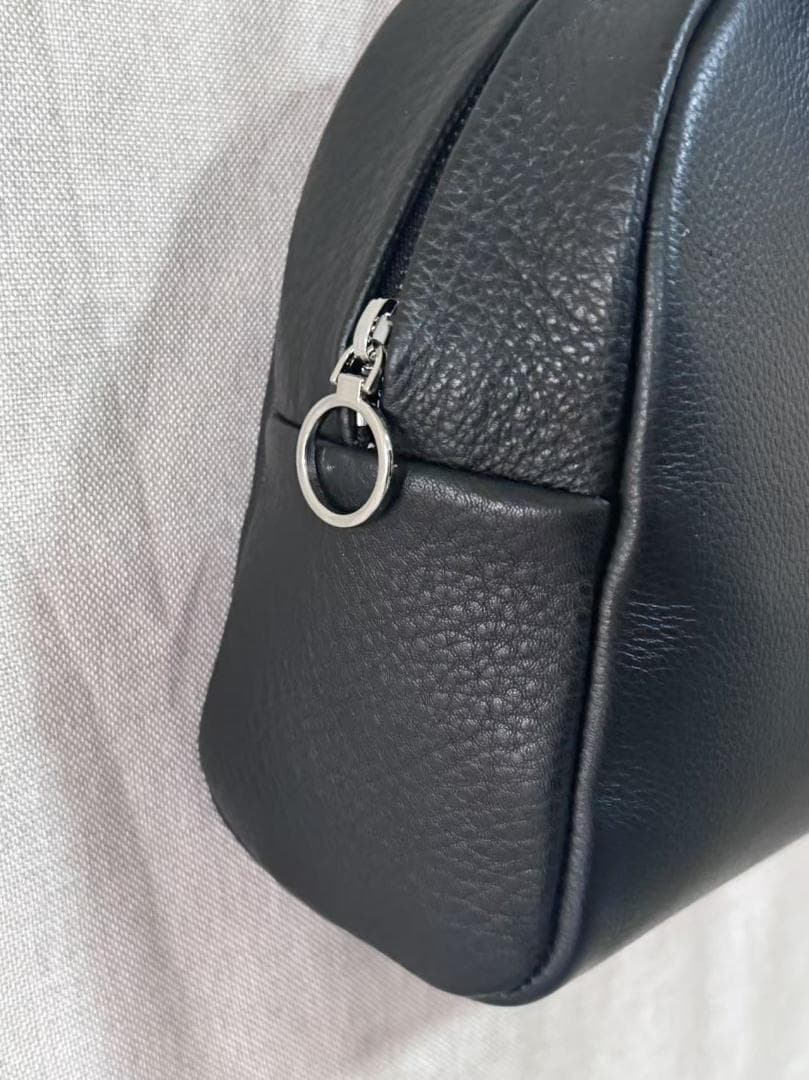 aeta 黒いレザーハンドバッグ ボストン型 Mサイズ