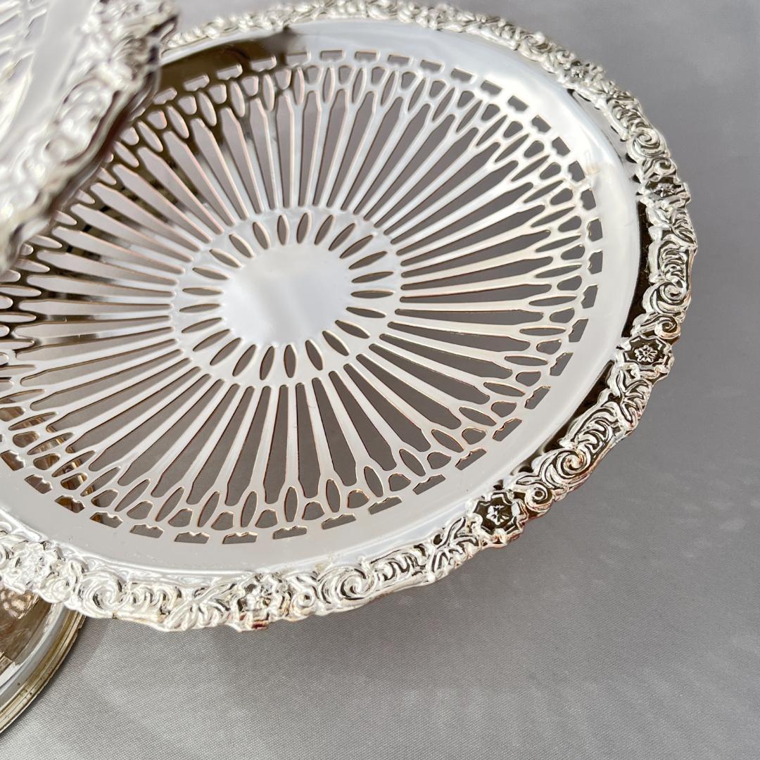 【英国】 ケーキスタンド 　Queen Anne バタフライ式