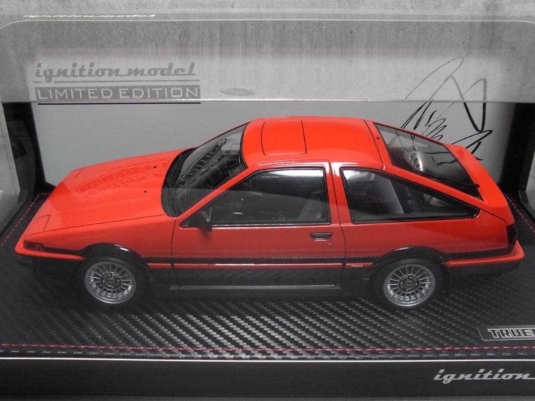 ミニカー 1/18 Toyota Sprinter Trueno GT Apex AE86