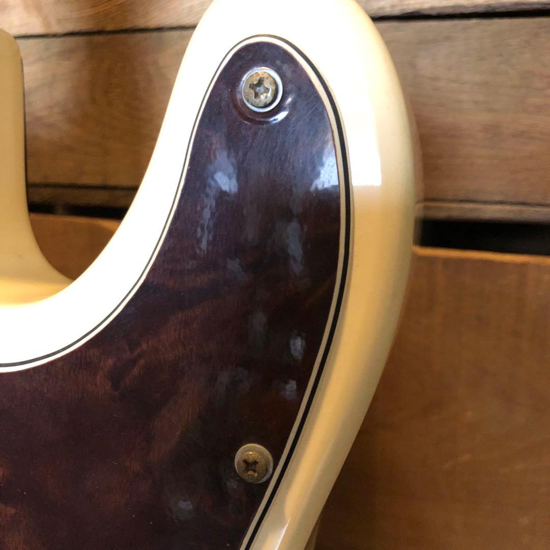 Legend テレキャクター　エレキギター