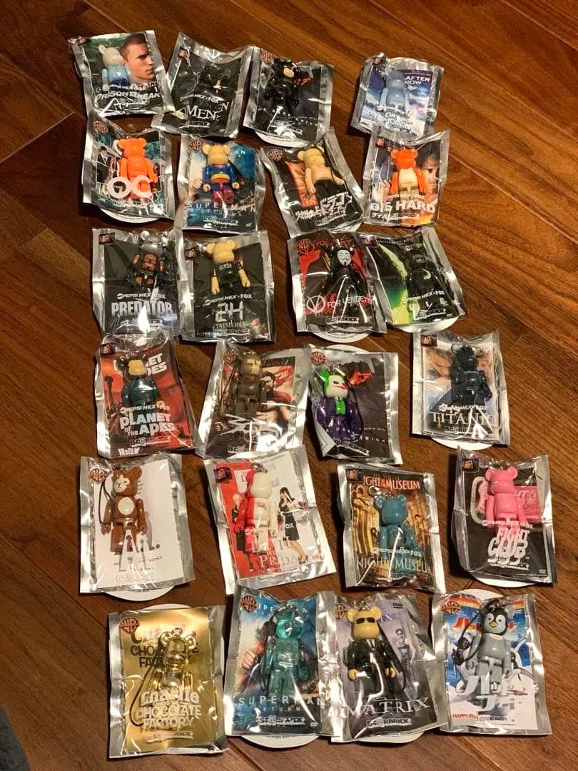 WB FOX ベアブリック ペプシ 24種類