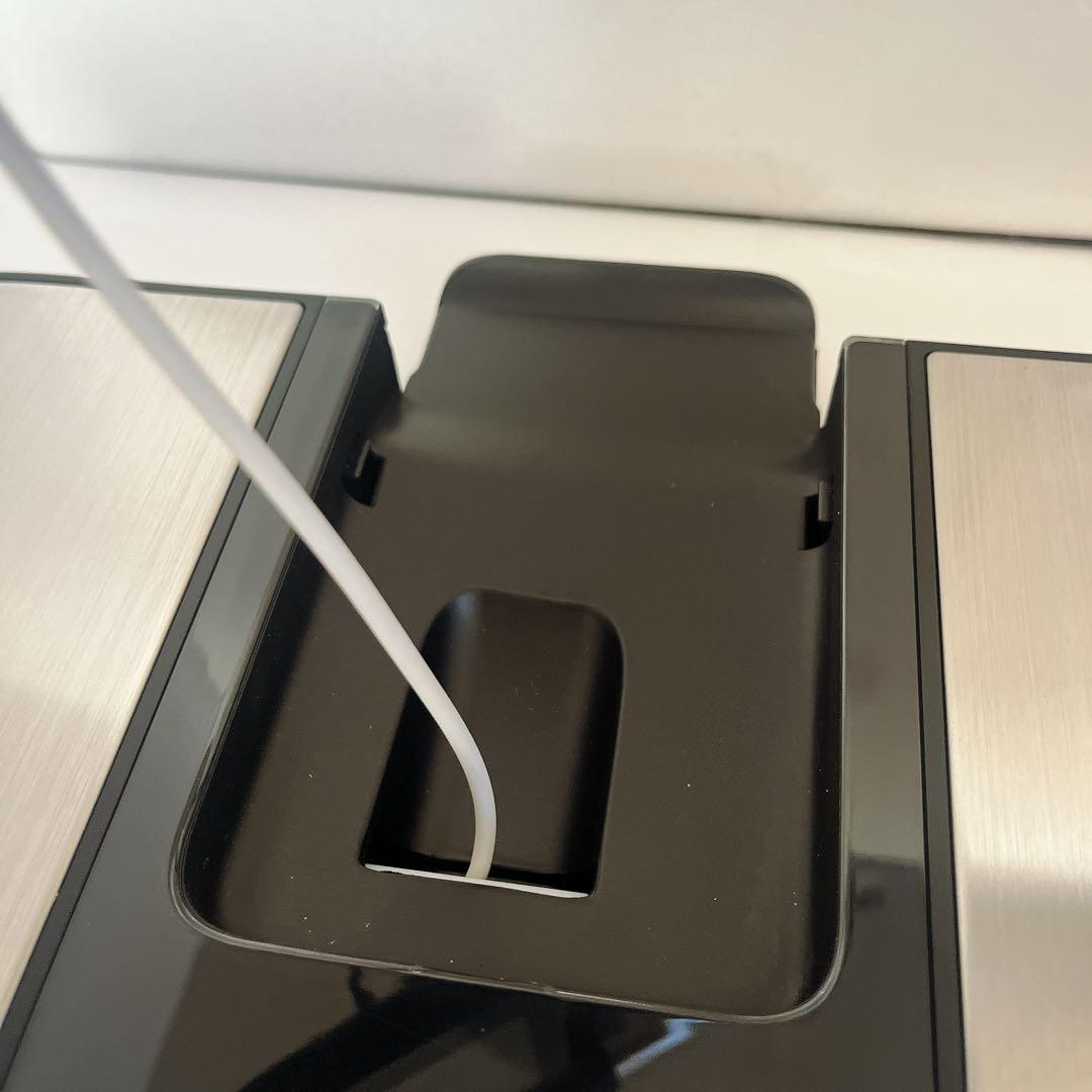 美品　カラダスキャン　オムロン 体重体組成計 体重計 KRD-703T