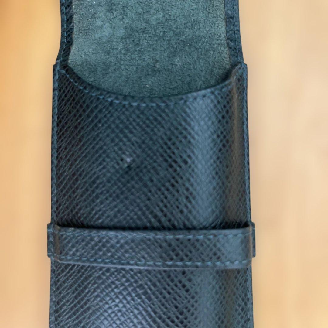 LOUIS VUITTON タイガ　ペンケース　深緑