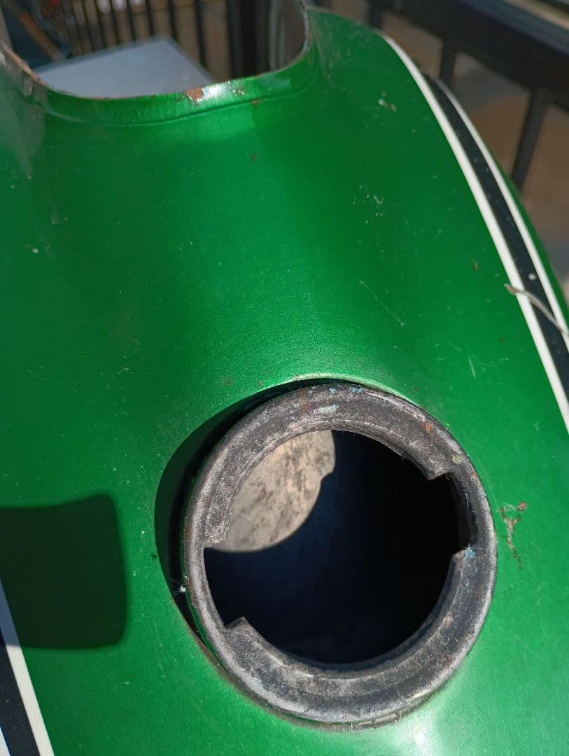 YAMAHA グリーンタンク ストライプデザイン