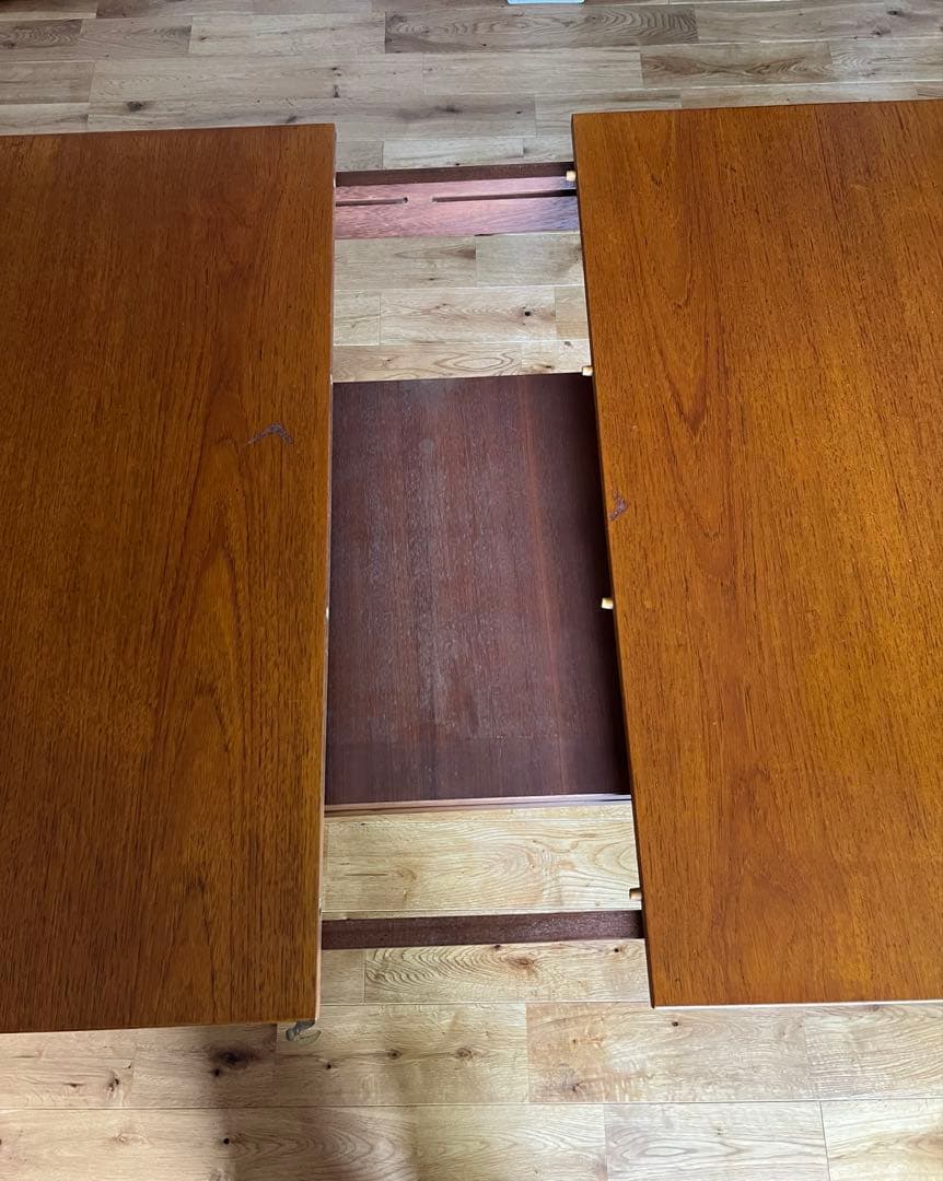 北欧ヴィンテージ　ダイニングテーブル　チーク　ドローリーフ　エクステンション