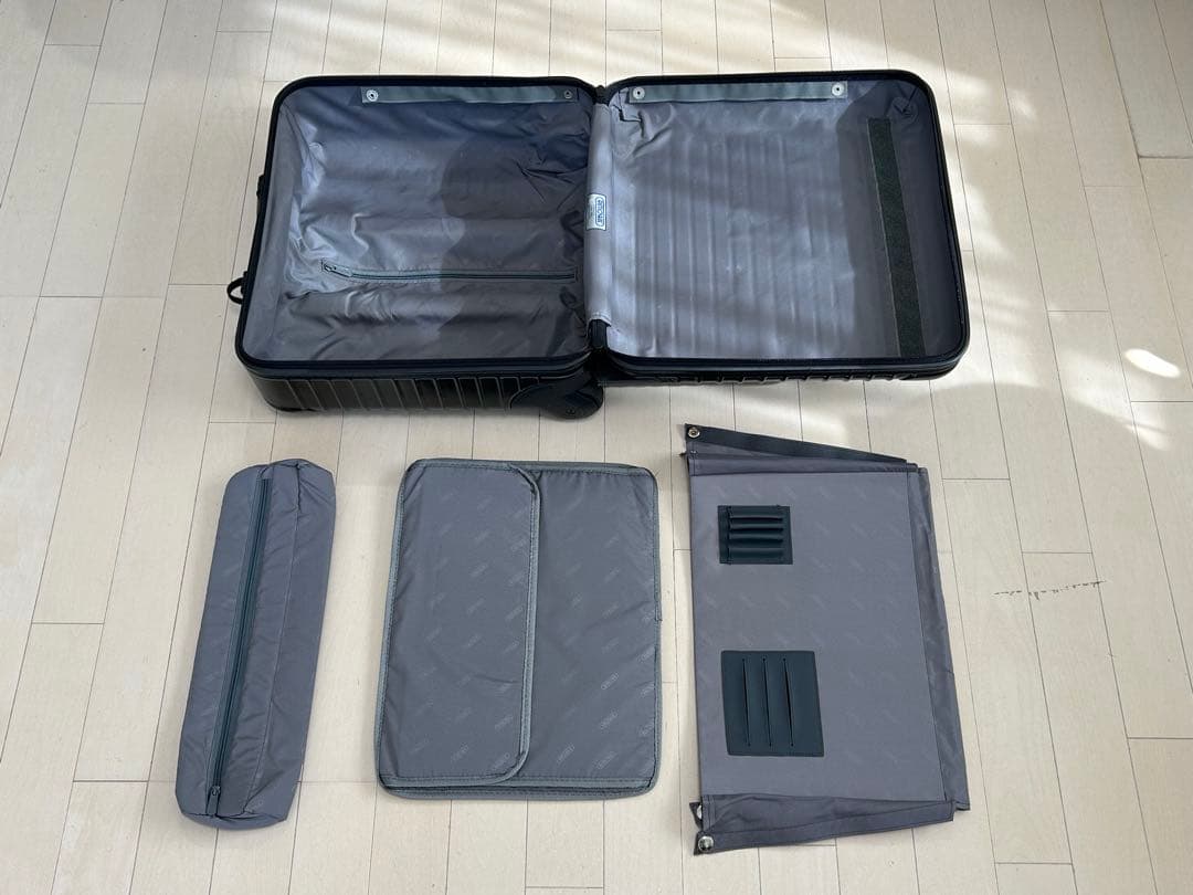 【2輪】RIMOWA サルサ ビジネストローリー 23L 黒