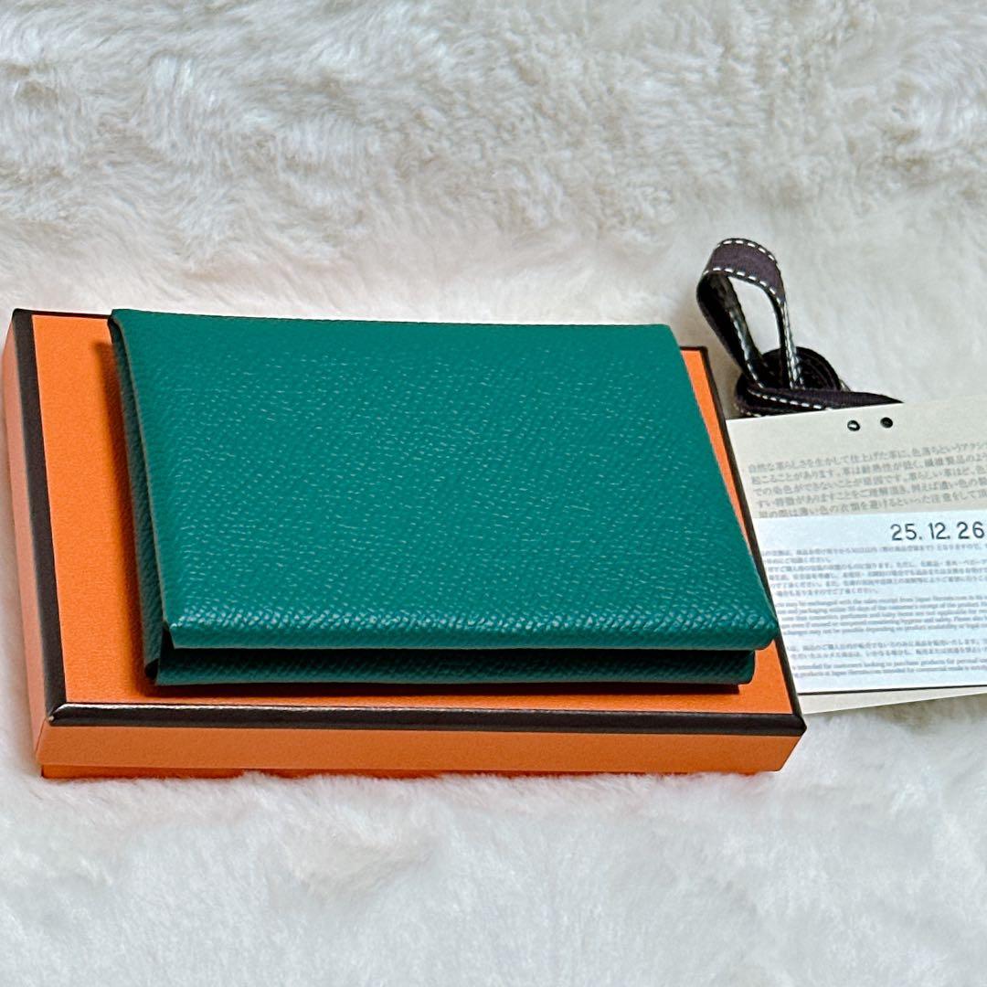2025.12月新品未使用HERMES ガルヴィデゥオケース　マラカイト