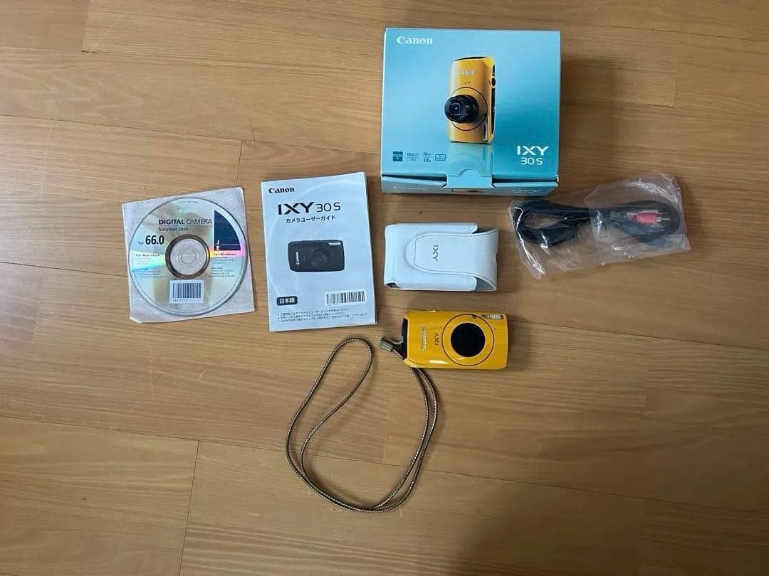 Canon IXY 30S イエロー 　レア物 美品　完動品