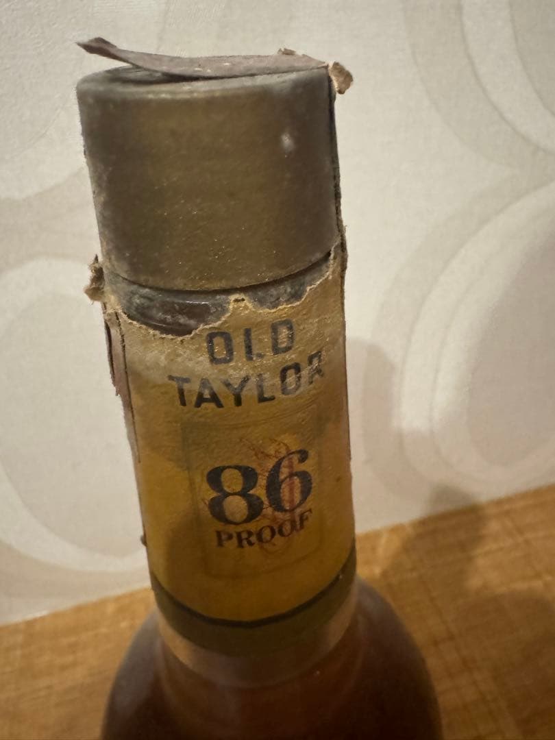 OLD TAYLOR 86 PROOF ストレートバーボンウイスキー