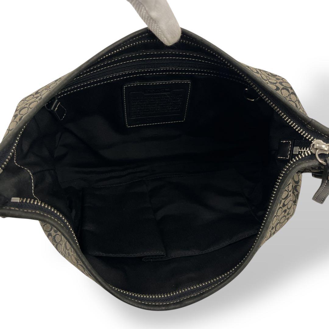 コーチ　ワンショルダーバッグ　ハーフムーン　ミニシグネチャー　キャンバス　y2k