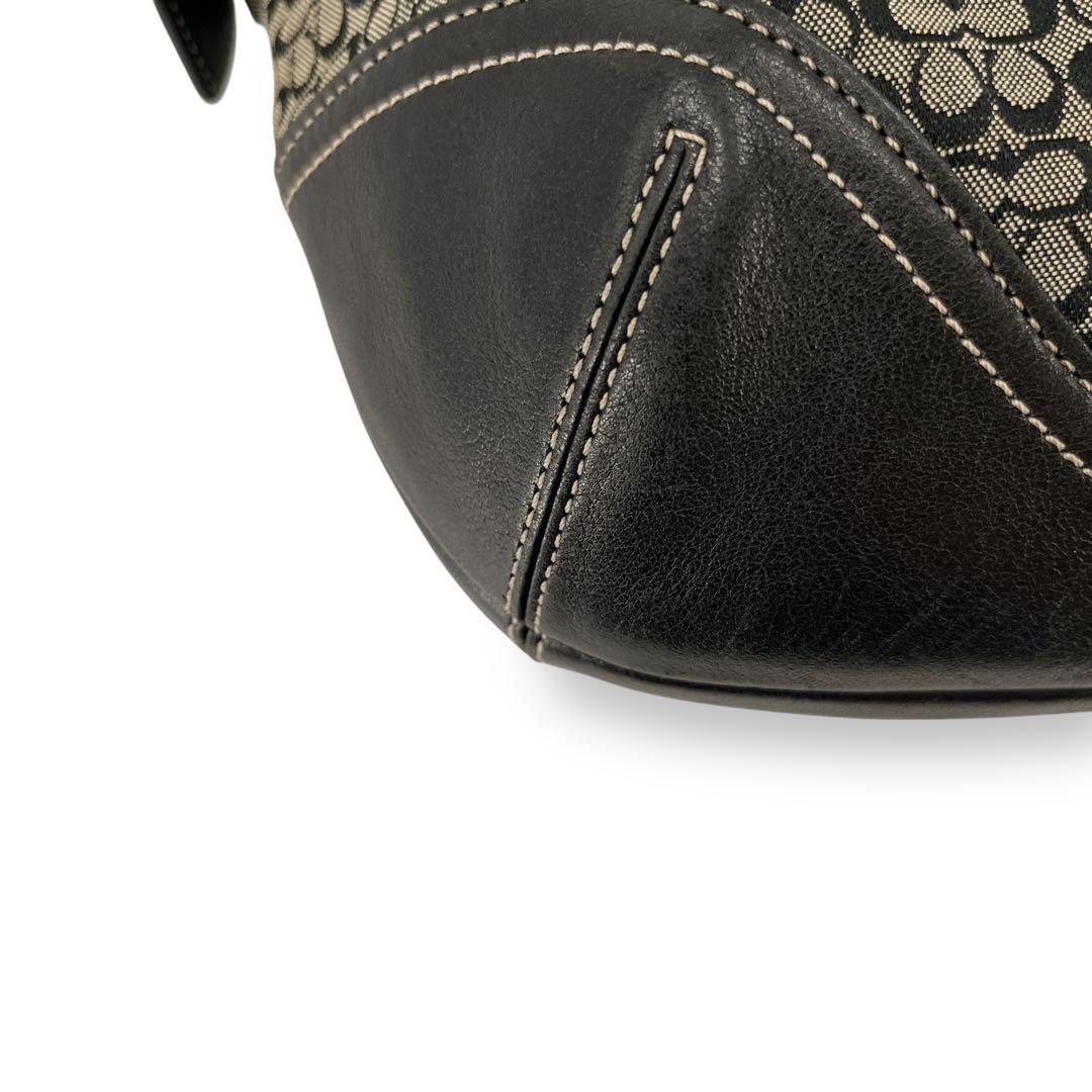 コーチ　ワンショルダーバッグ　ハーフムーン　ミニシグネチャー　キャンバス　y2k