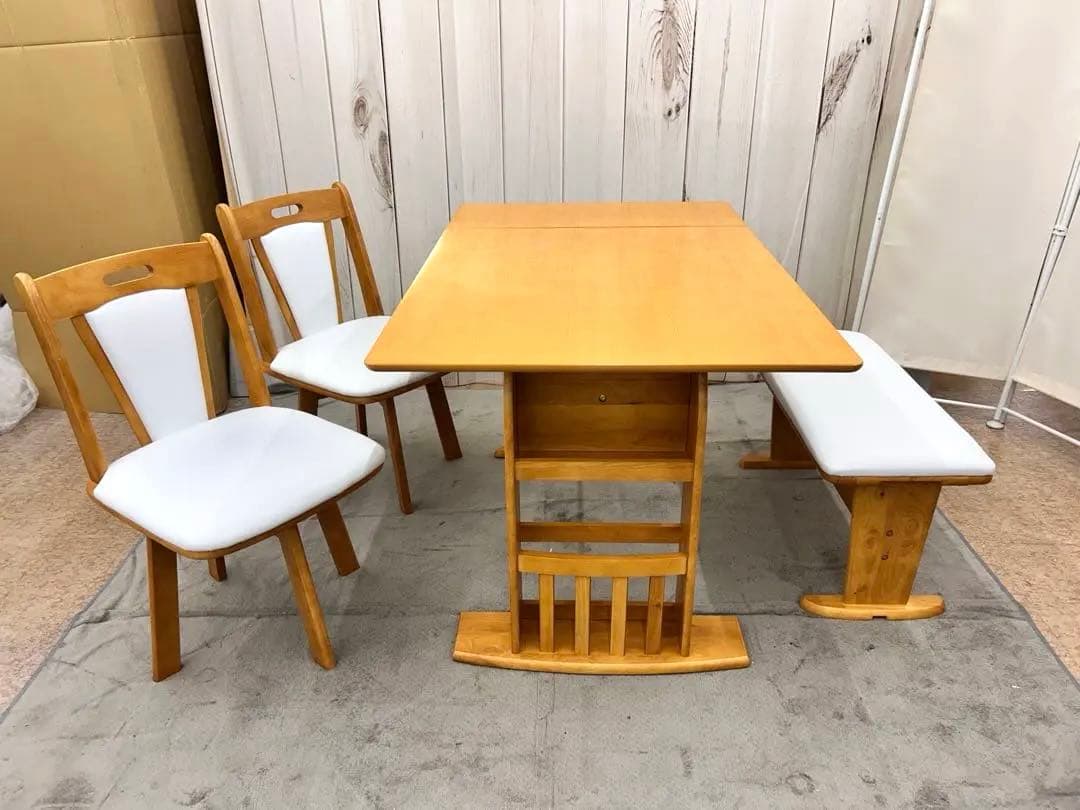 片バタ式ダイニングセット（テーブル・回転チェア×2・ベンチ）