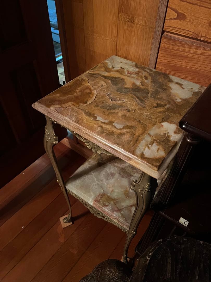 大理石　アンティーク　サイドテーブル