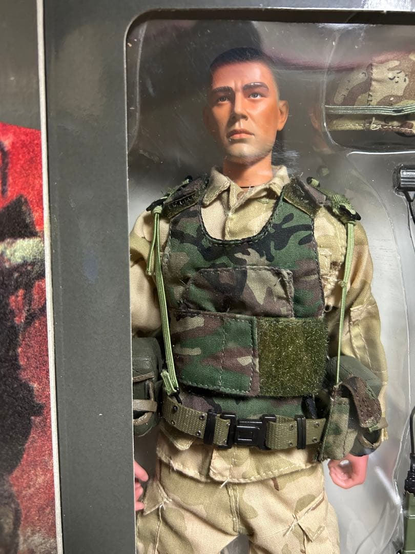 映画「ブラックホークダウン」”マット軍曹” 1/6 ミリタリーフィギュア