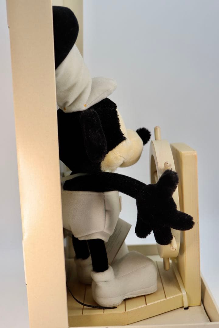Steamboat Willie ミッキーマウス STEIFFぬいぐるみ