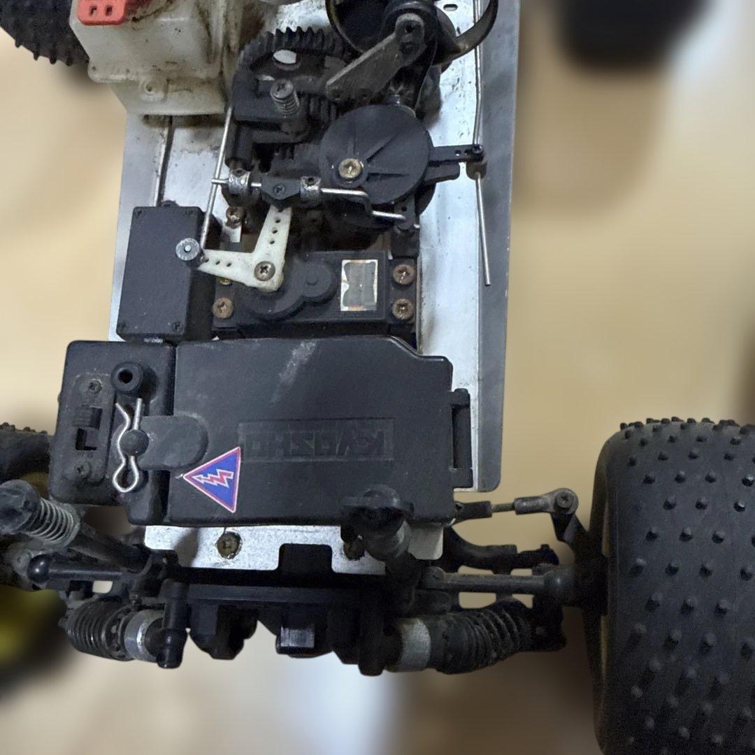 エンジンラジコンカー⑨ フィールドバハ　ビートル　京商　GP