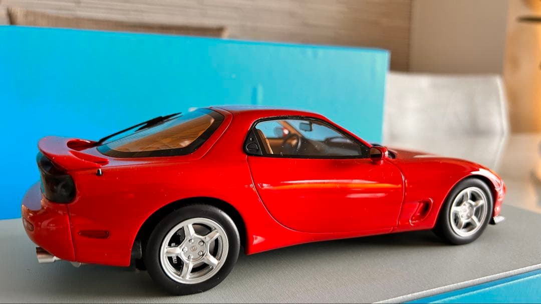タイムセールマツダRX7 1994 赤 1/18 LS-COLLECTIBLES