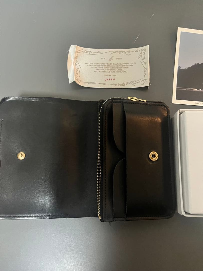 forme 折り畳み財布　babycalf