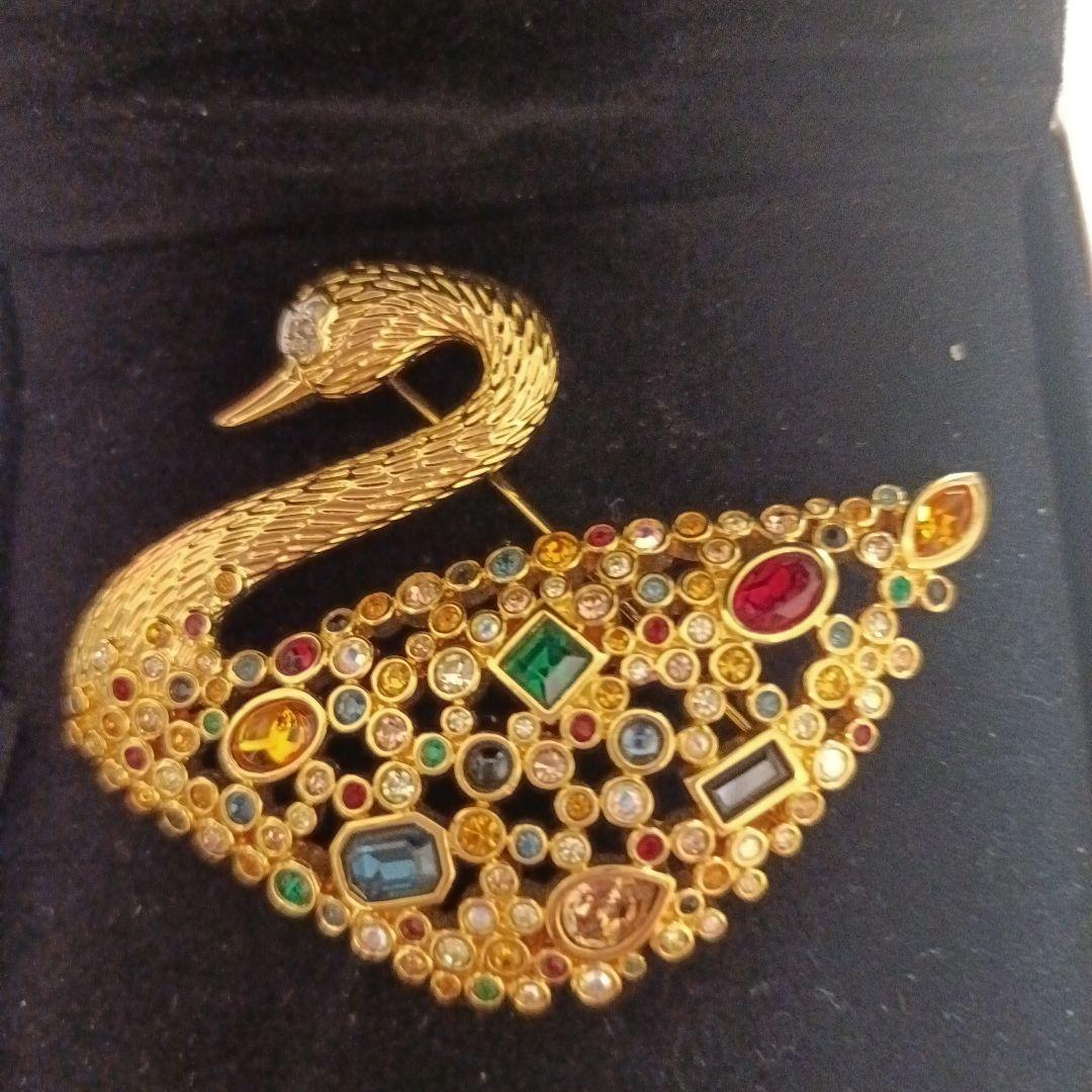 スワロフスキー SCS会員限定品 100周年 スワン ブローチ