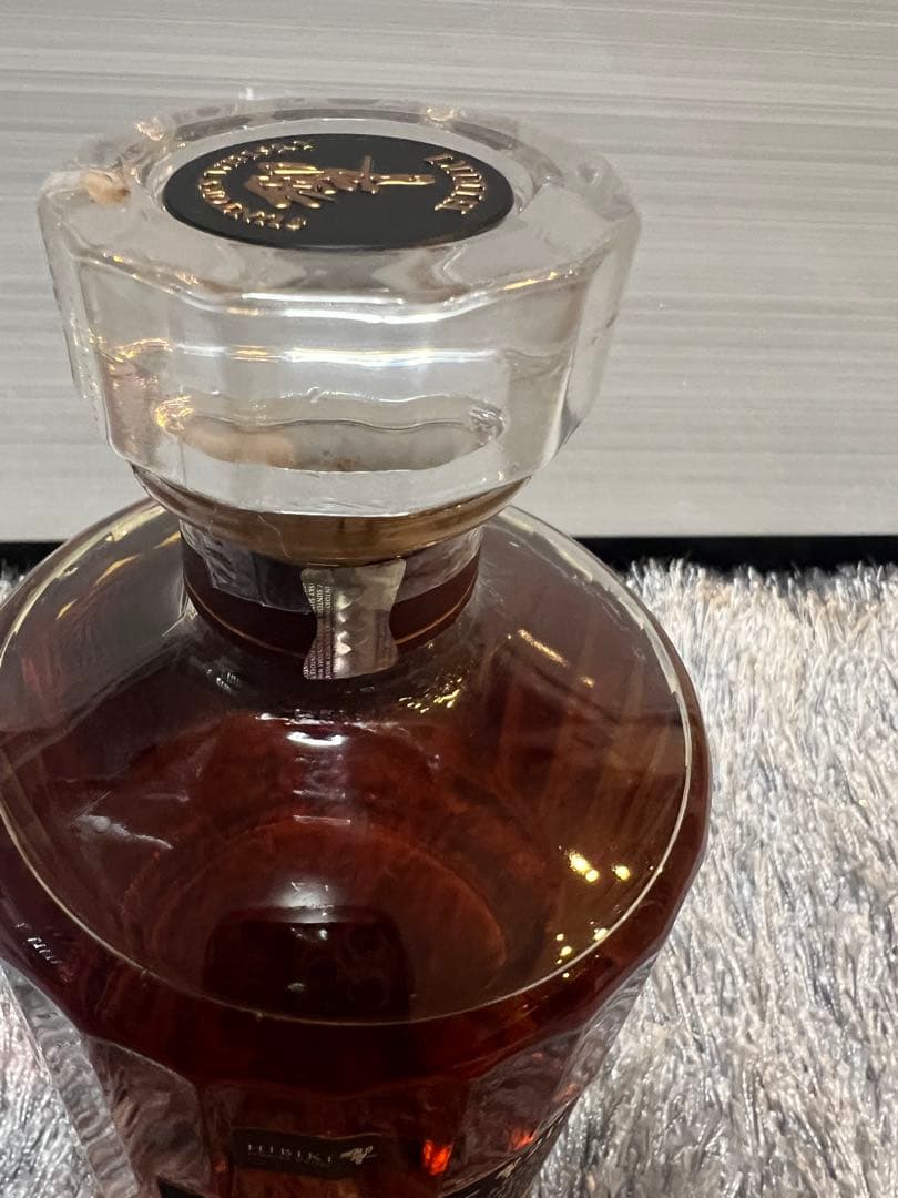 新品　Hibiki 21 Years Old Suntory Whisky