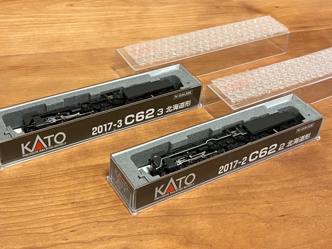 KATO Nゲージ急行ニセコ セット ( C62 x 2＋客車12両 )