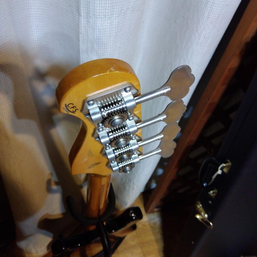 HISTORY　高級ライン　ジャズベース　ハードケース付き　タイムレスティンバー