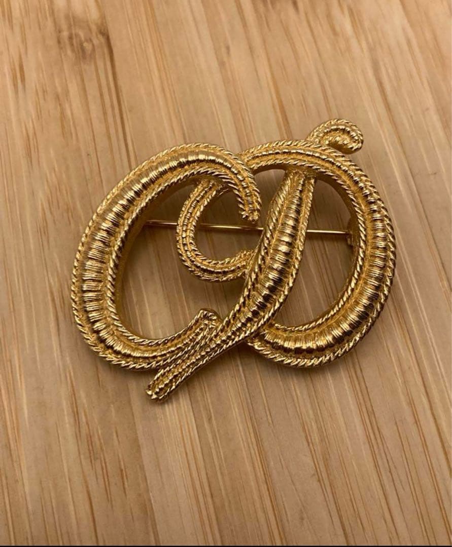 ディオールブローチ美品激安