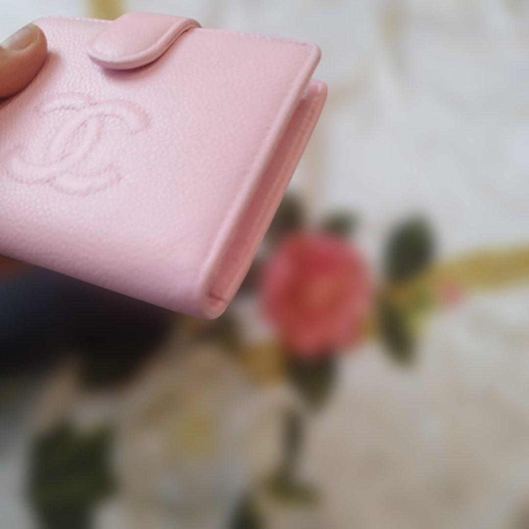 ②シャネルキャビアスキン　がま口コンパクト財布