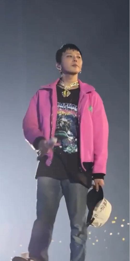 【公式】G-DRAGON Übermensch ソウルENCORE Tシャツ黒