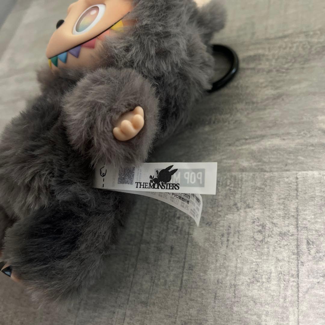 ポップマート　エナジーシリーズシークレットラブブ