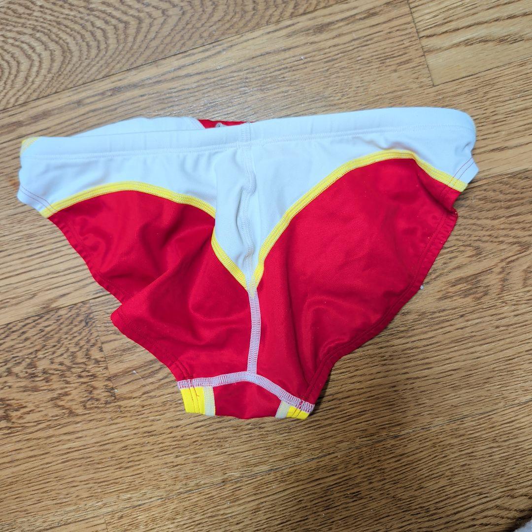 speedo 競泳水着 赤/白/黄