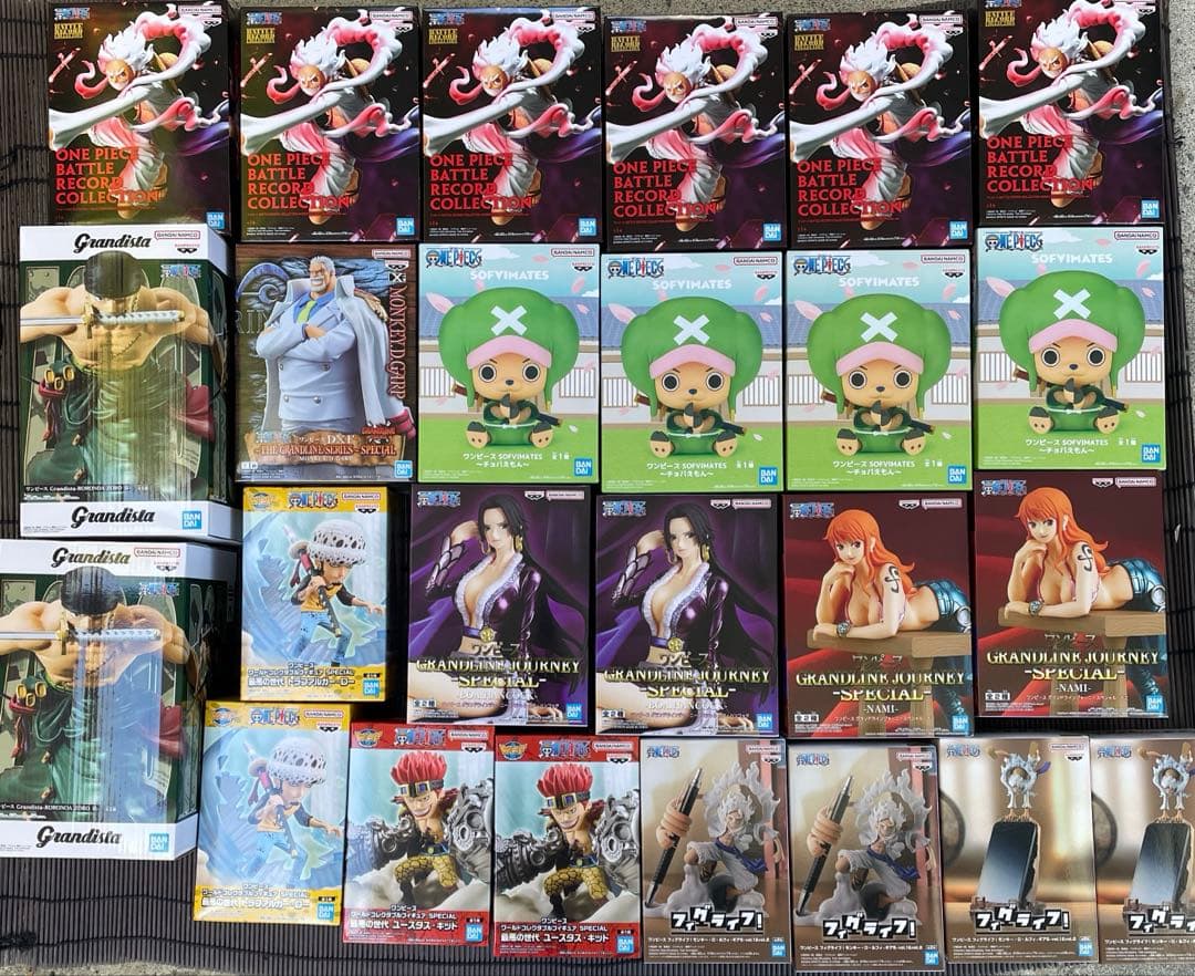 最新プライズフィギュアまとめ売り 10種類25体ワンピース