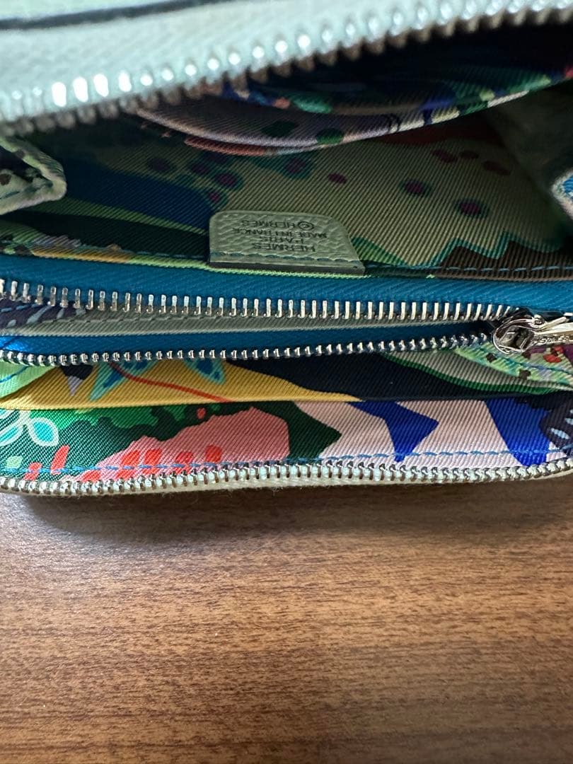 エルメス アザップ シルクイン コンパクト