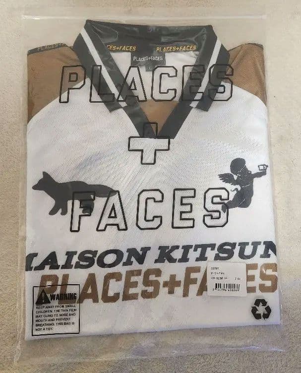 MAISON KITSUNE × PLACES+FACES ベースボールTシャツ