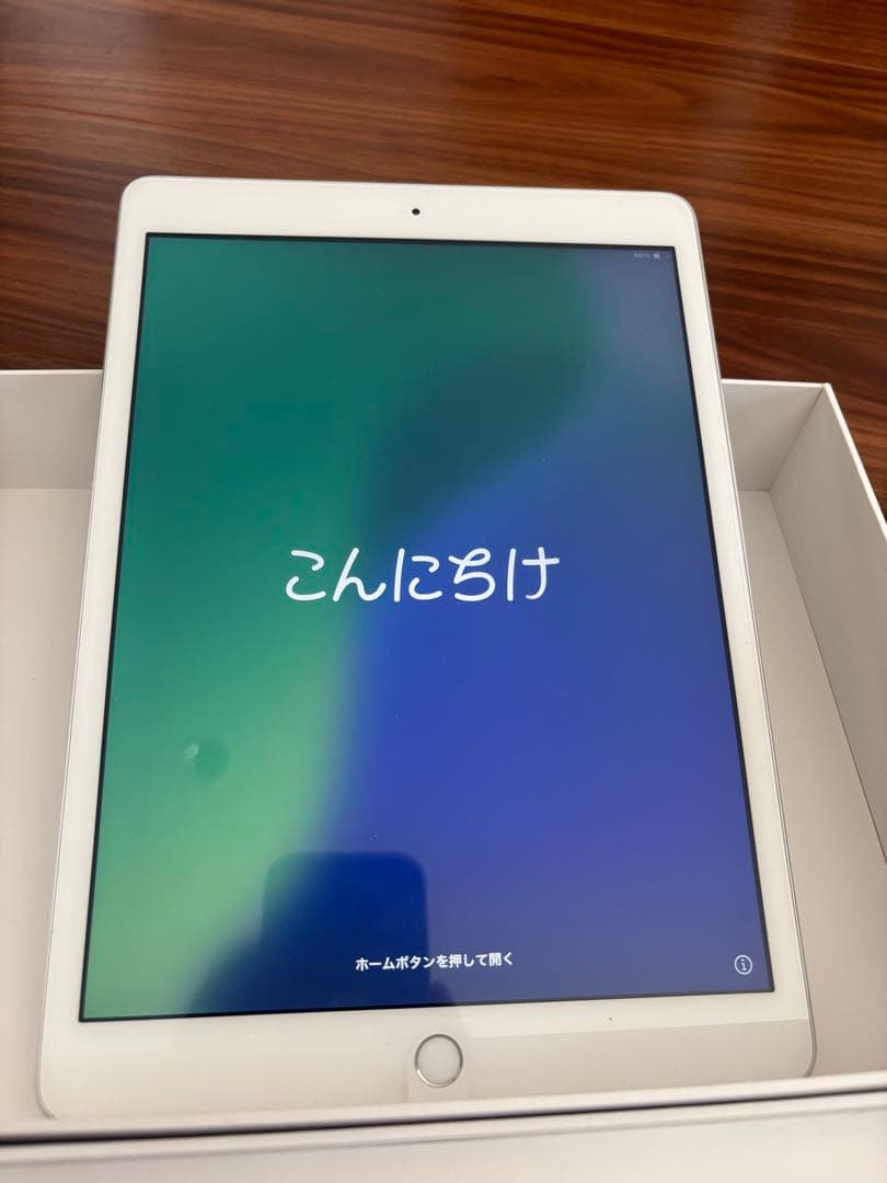 iPad 第7世代 10.2 インチ32GB WiFi シルバー箱入り