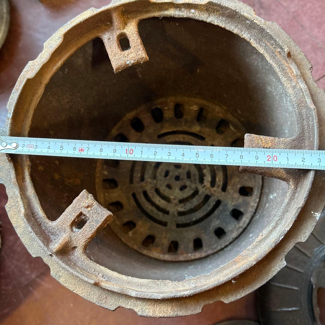 1*0様 練炭ストーブ　レトロ