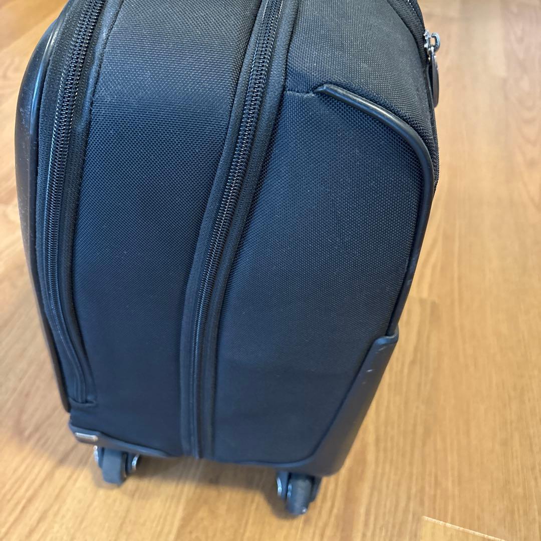 TUMI キャリーバッグ