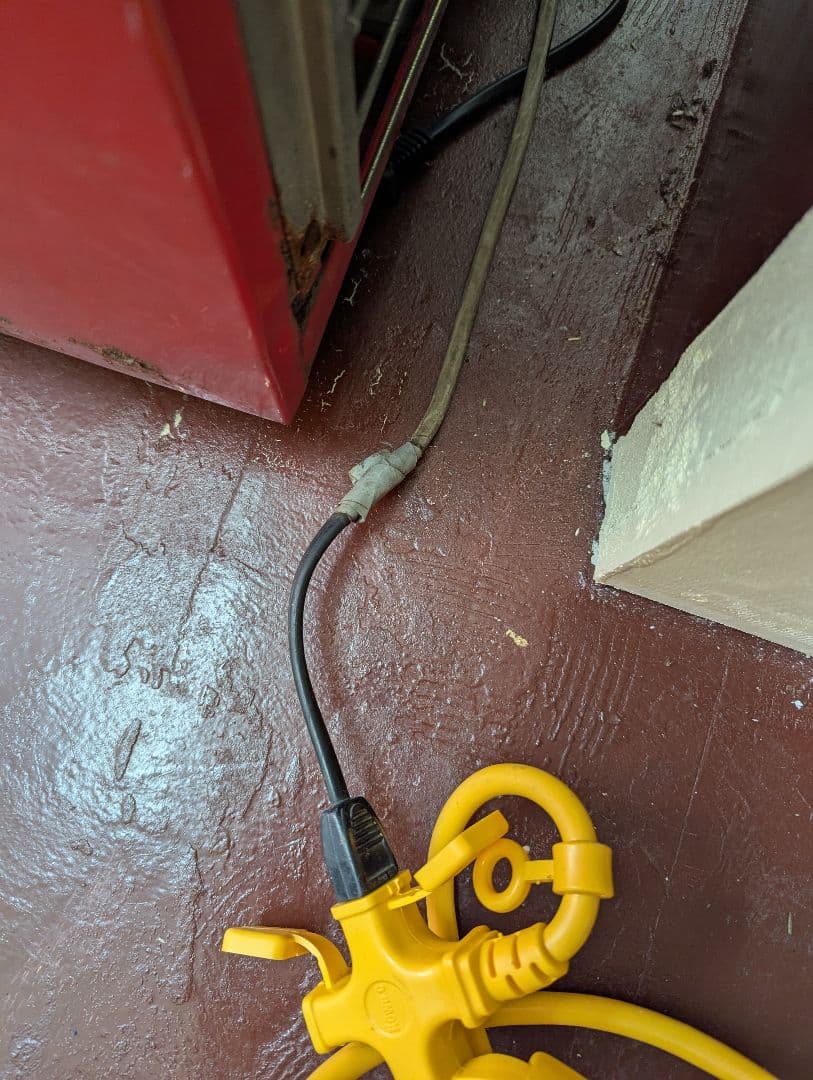 コカ・コーラ　レトロ冷蔵庫　業務用　実働Coca-Cola【スヌーピー】