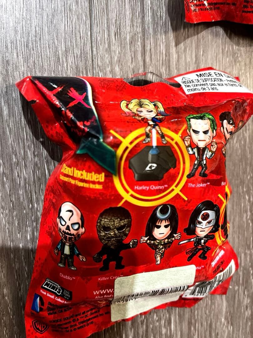 Suicide Squad スーサイドスクワッド　コレクタブルフィギュア 17個